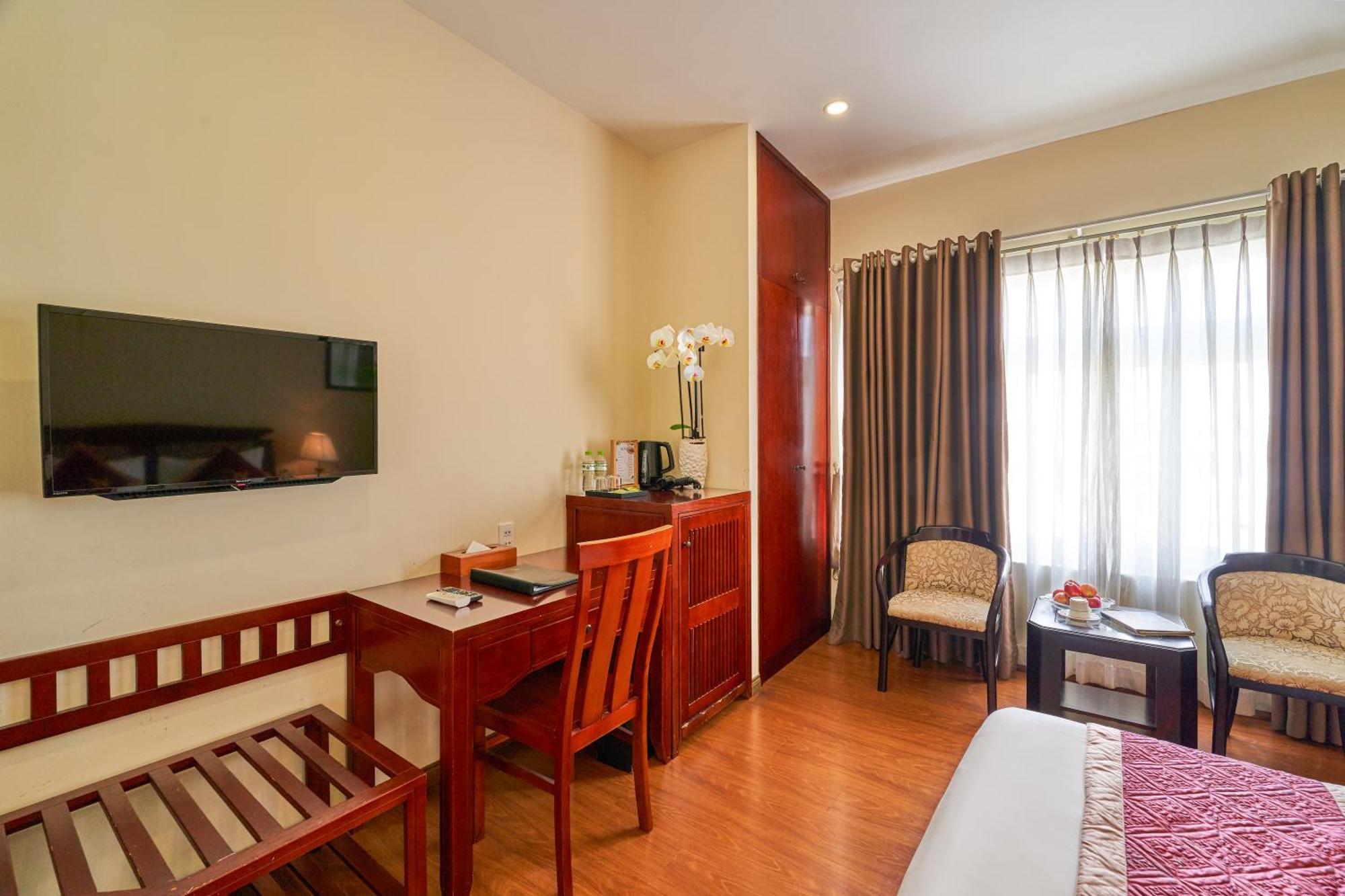 Bcons Riverside Hotel Binh Duong Thu Dau Mot Exterior foto