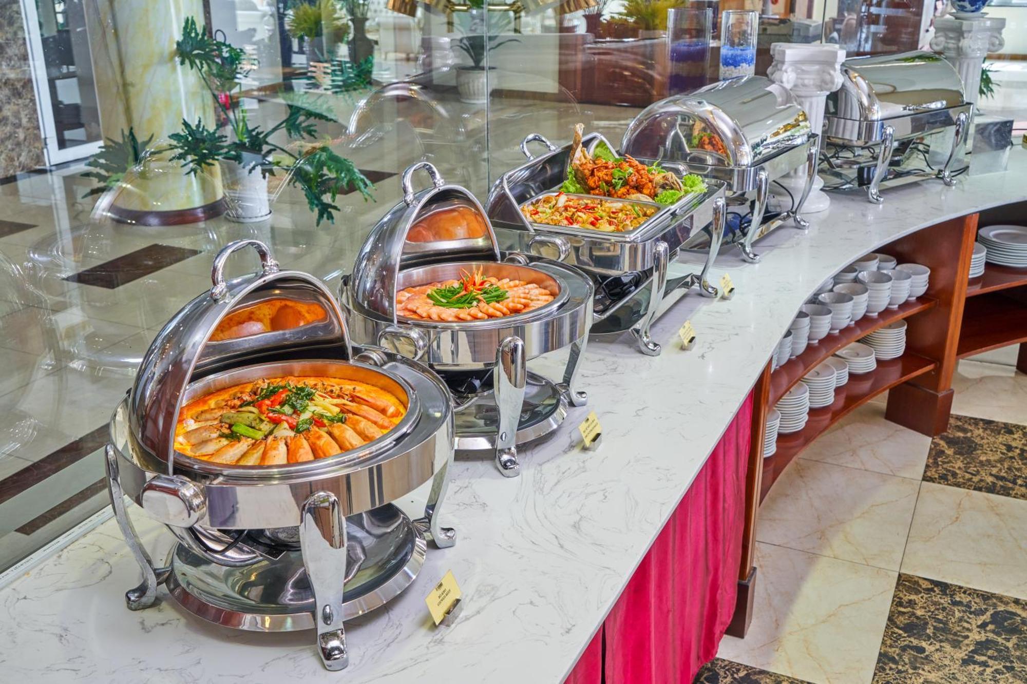 Bcons Riverside Hotel Binh Duong Thu Dau Mot Exterior foto