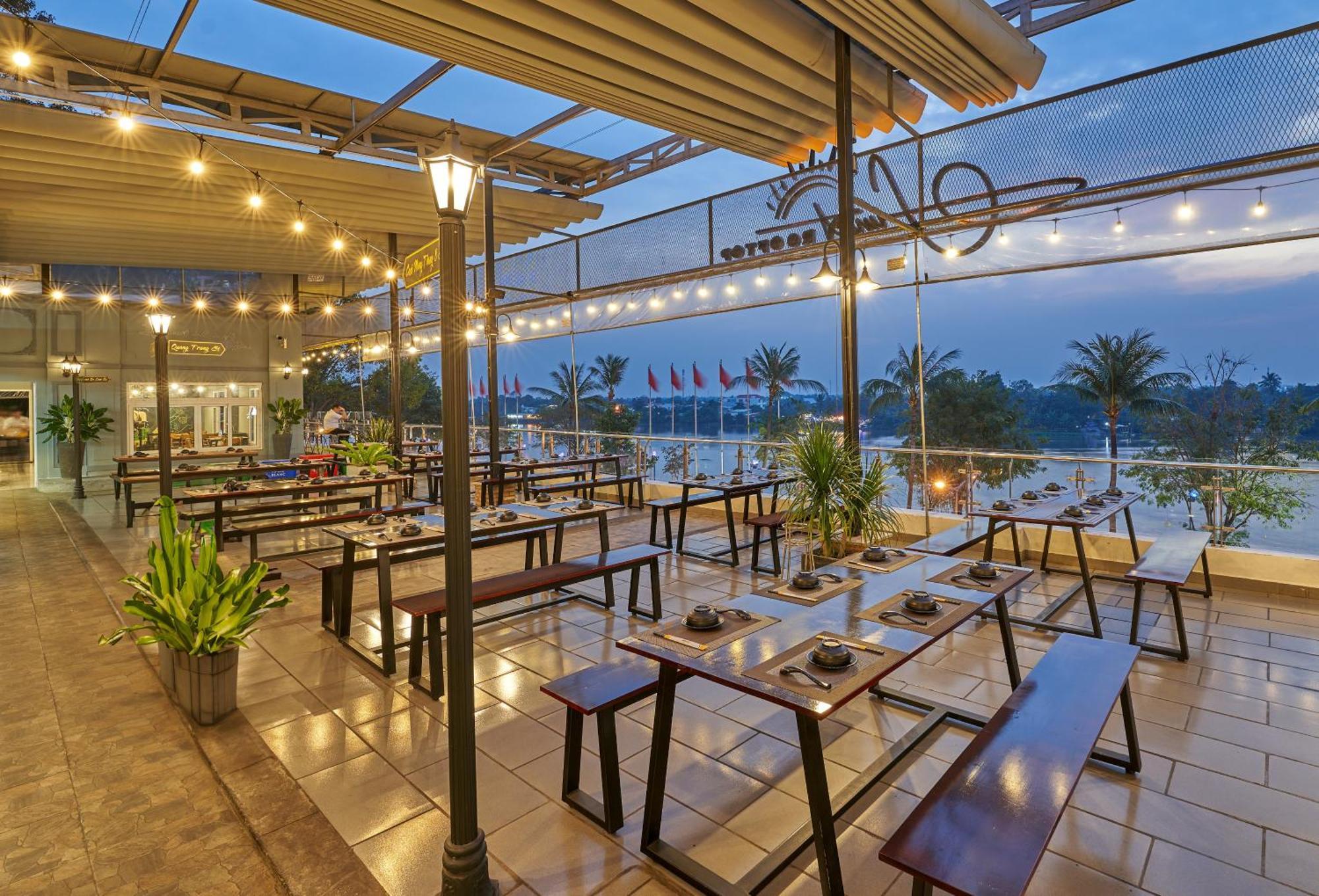Bcons Riverside Hotel Binh Duong Thu Dau Mot Exterior foto